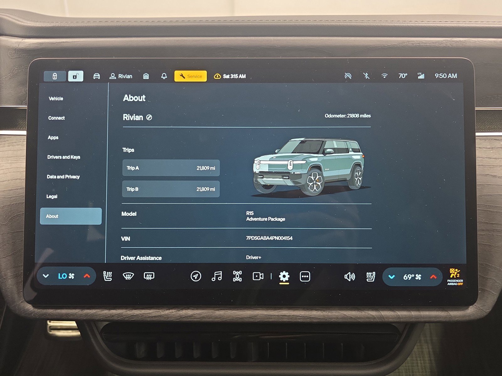 Used 2023 Rivian R1S Adventure AWD/4WD image 29