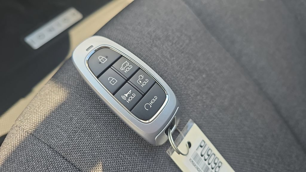 Used 2024 Hyundai Ioniq 5 SEL AWD/4WD image 30
