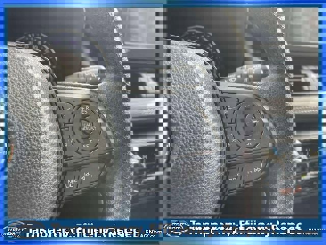 Used 2022 Toyota RAV4 XLE w/ Carpet Mat Package (TMS) image 22