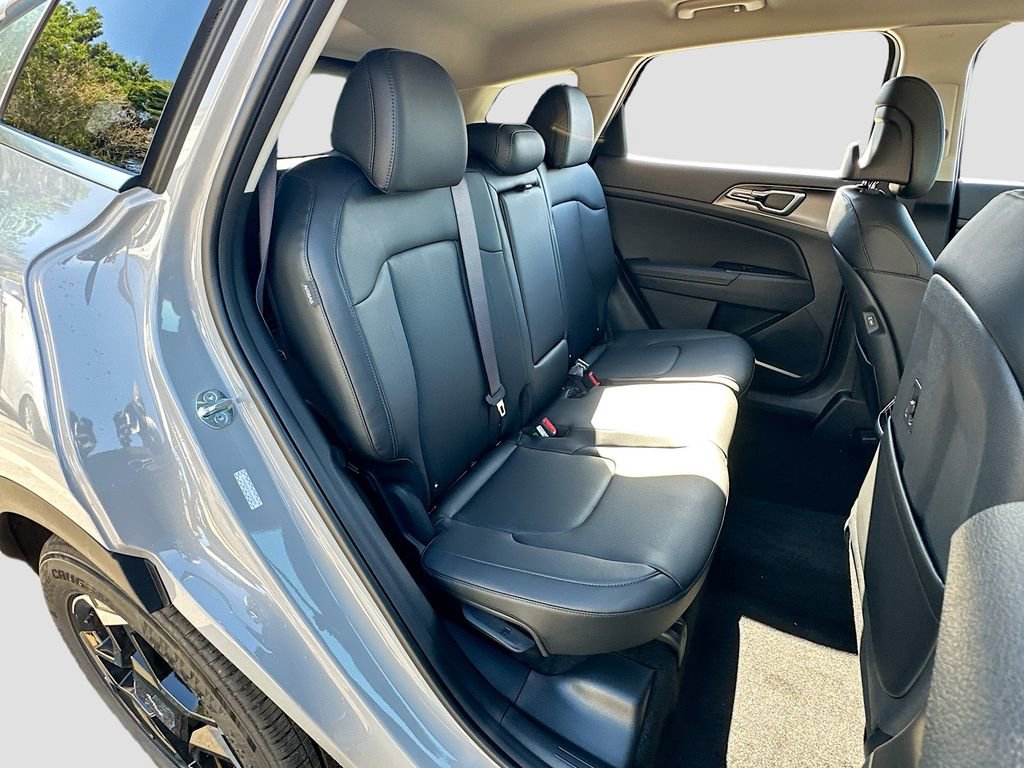 New 2026 Kia Sportage EX image 25