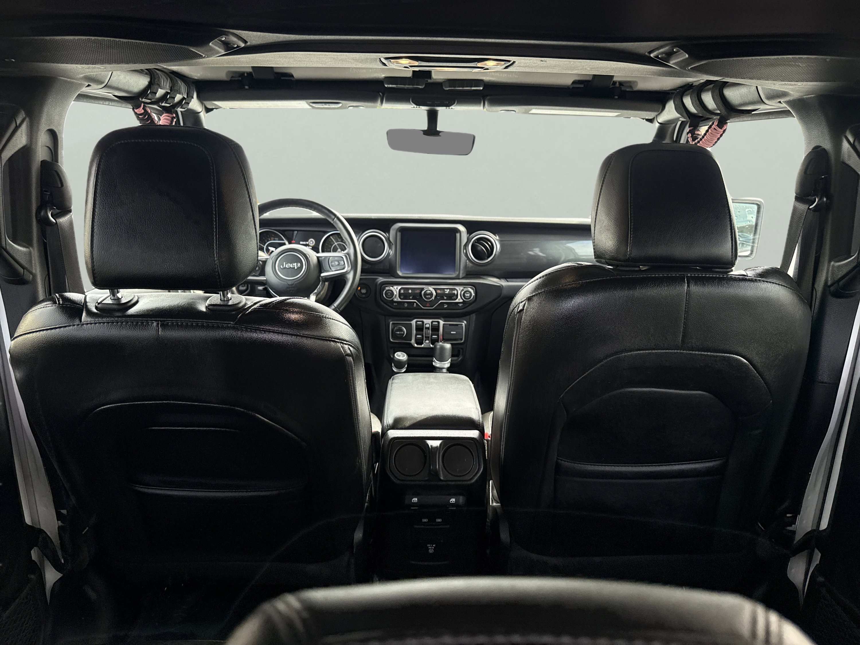 Used 2021 Jeep Wrangler Unlimited Sahara AWD/4WD image 10