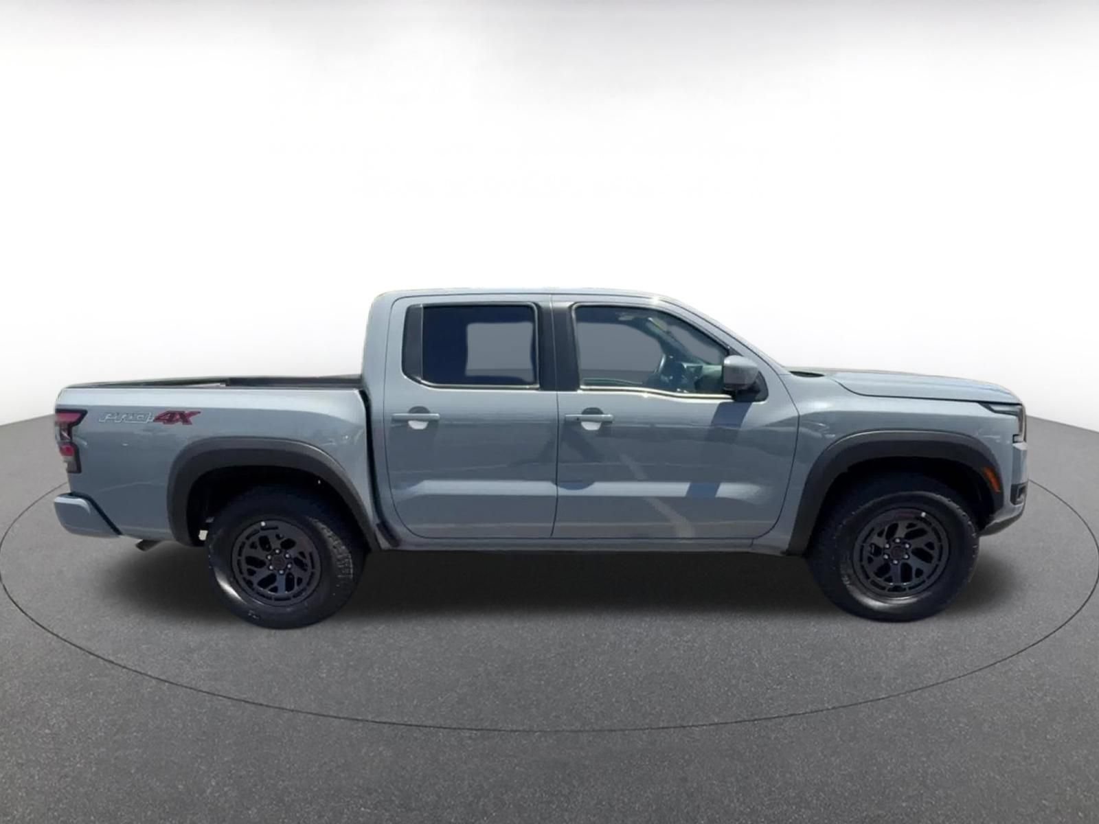 Used 2026 Nissan Frontier PRO-4X AWD/4WD image 16