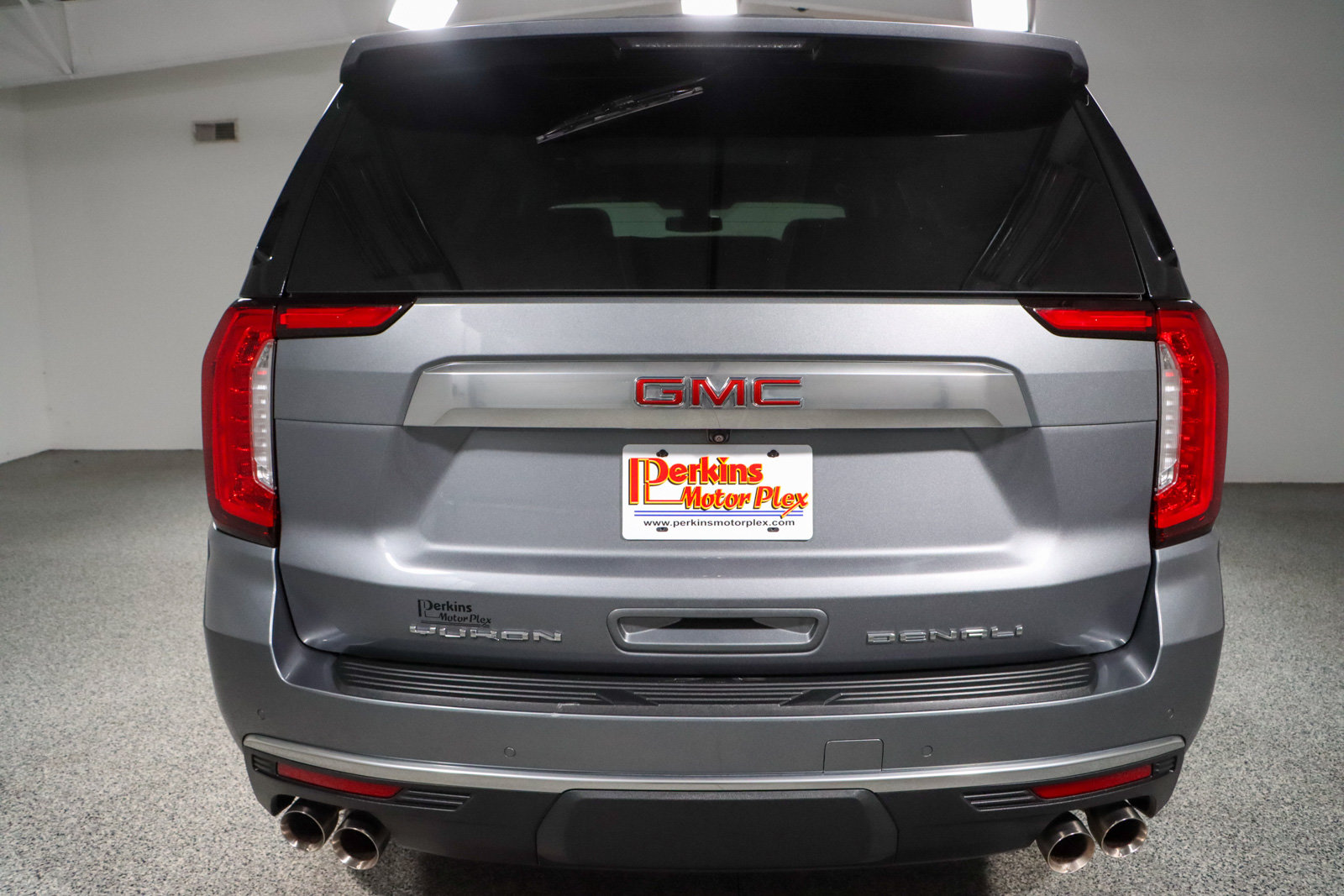 Used 2022 GMC Yukon Denali AWD/4WD image 8