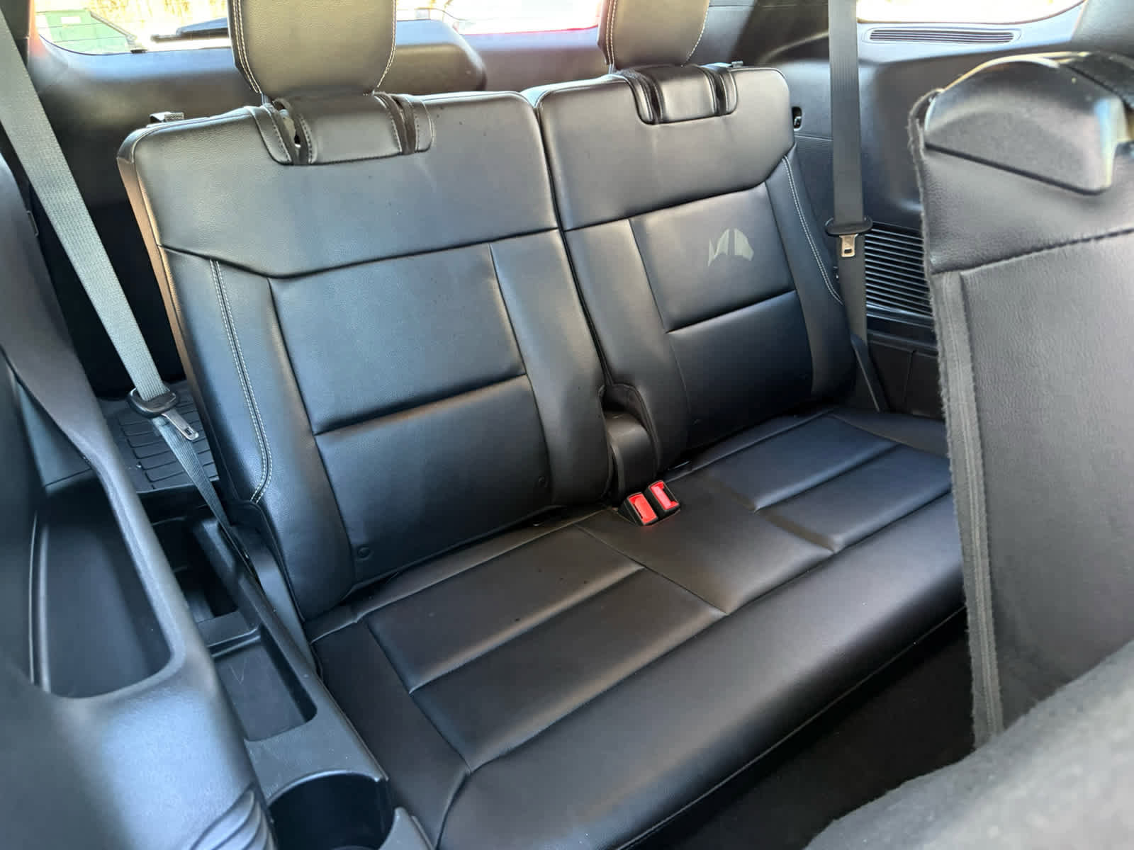 Used 2020 Ford Explorer ST w/ ST Street Pack image 8