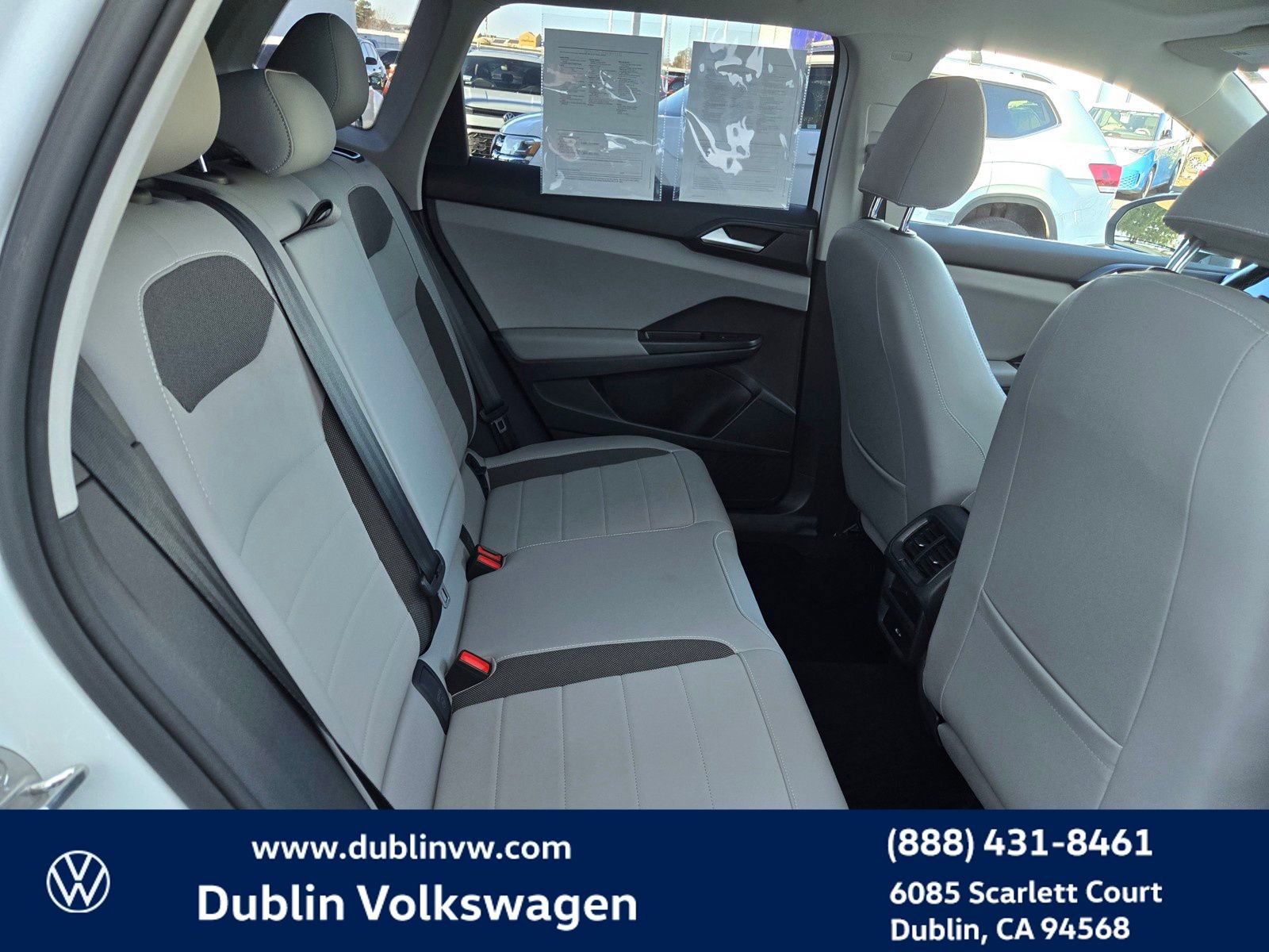Certified 2022 Volkswagen Taos SE w/ Panoramic Sunroof Package image 19