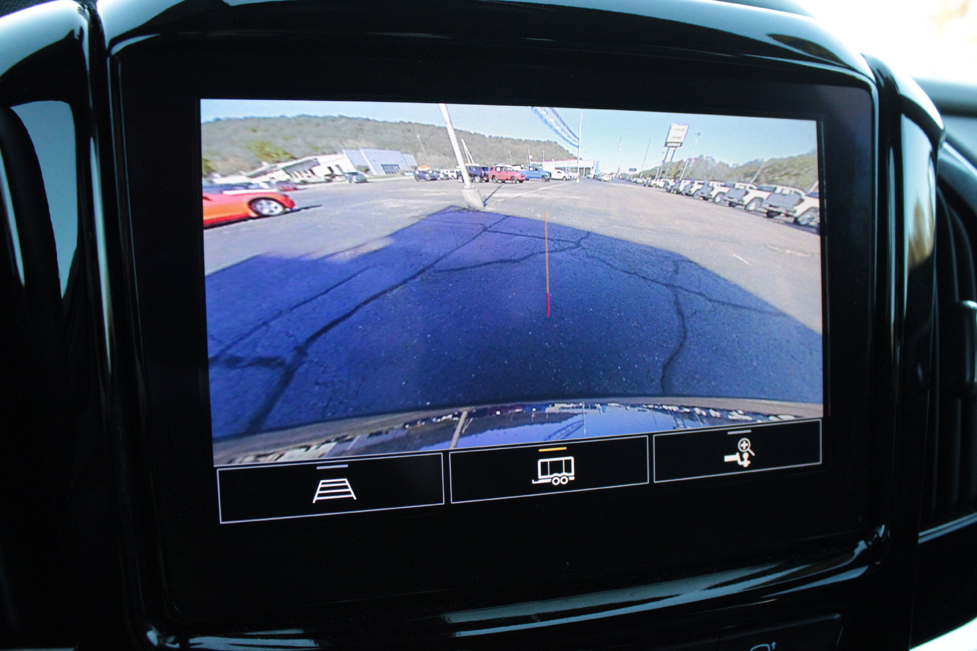 Used 2023 Chevrolet Traverse LT FWD image 44