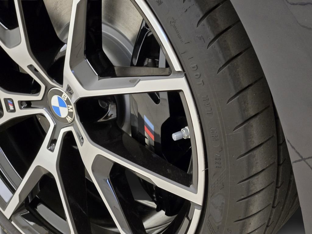 Used 2023 BMW 840i Convertible image 14