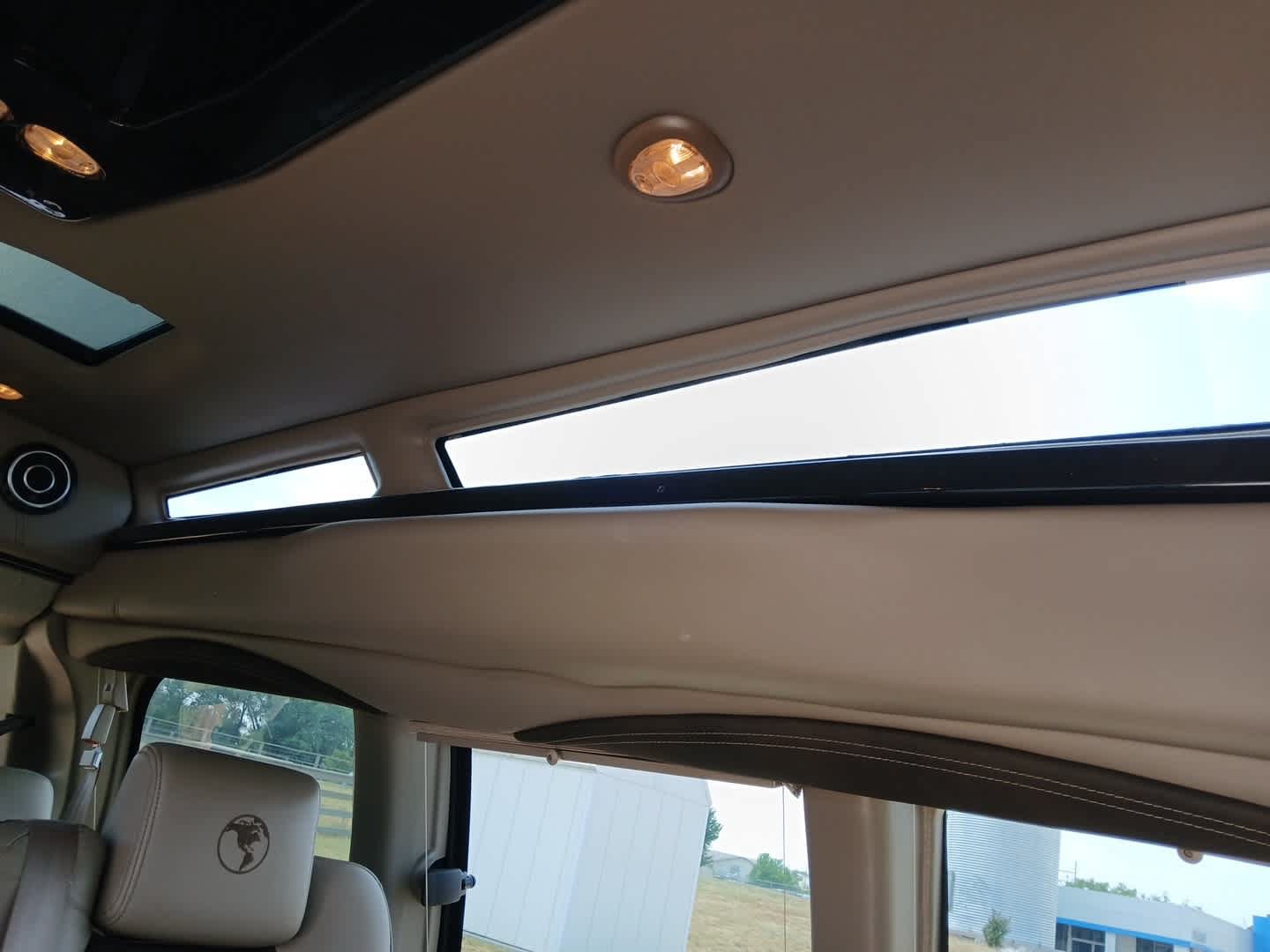 Used 2021 Chevrolet Express 2500 w/ Enhanced Convenience Package RWD image 80