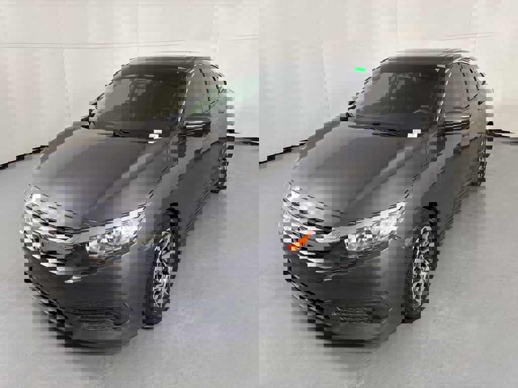 Used 2018 Honda Civic EX image 4