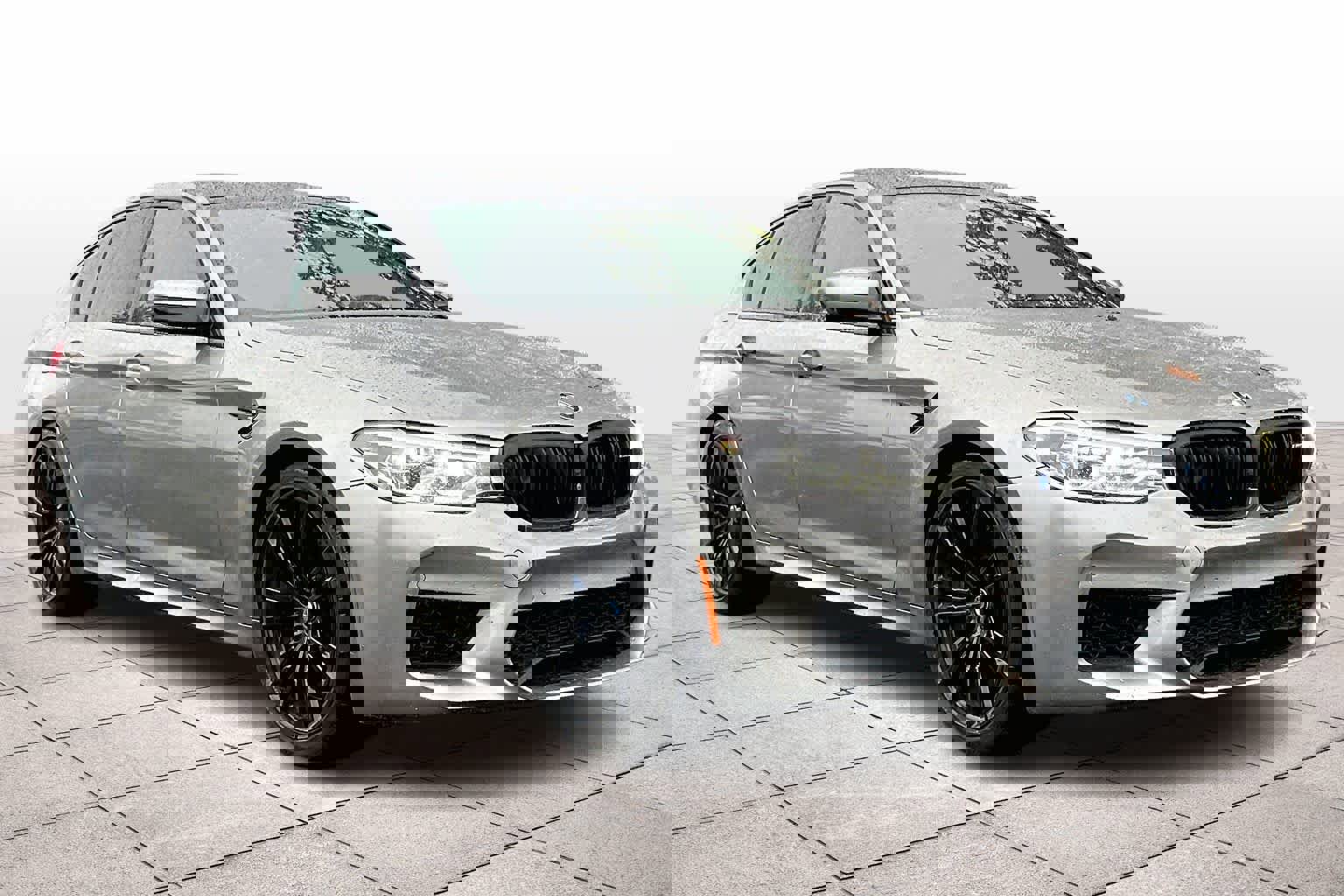 Used 2019 BMW M5 w/ Executive Package image 2