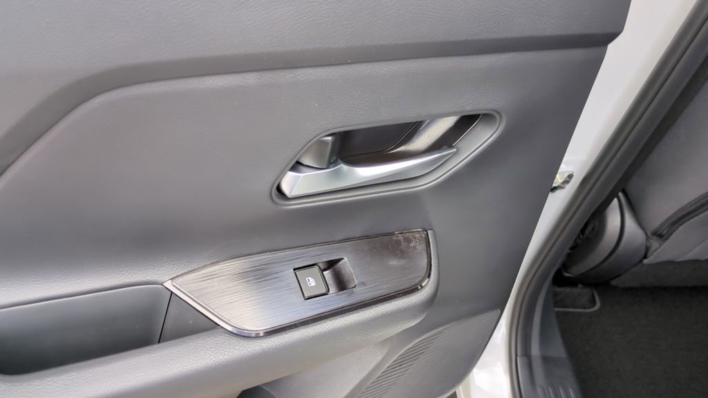 New 2026 Nissan Kicks SV w/ Cold Weather Package image 15