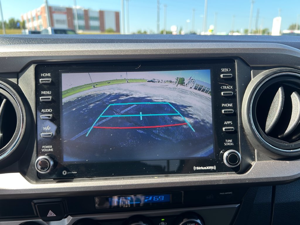 Certified 2023 Toyota Tacoma SR5 w/ Technology Package AWD/4WD image 18