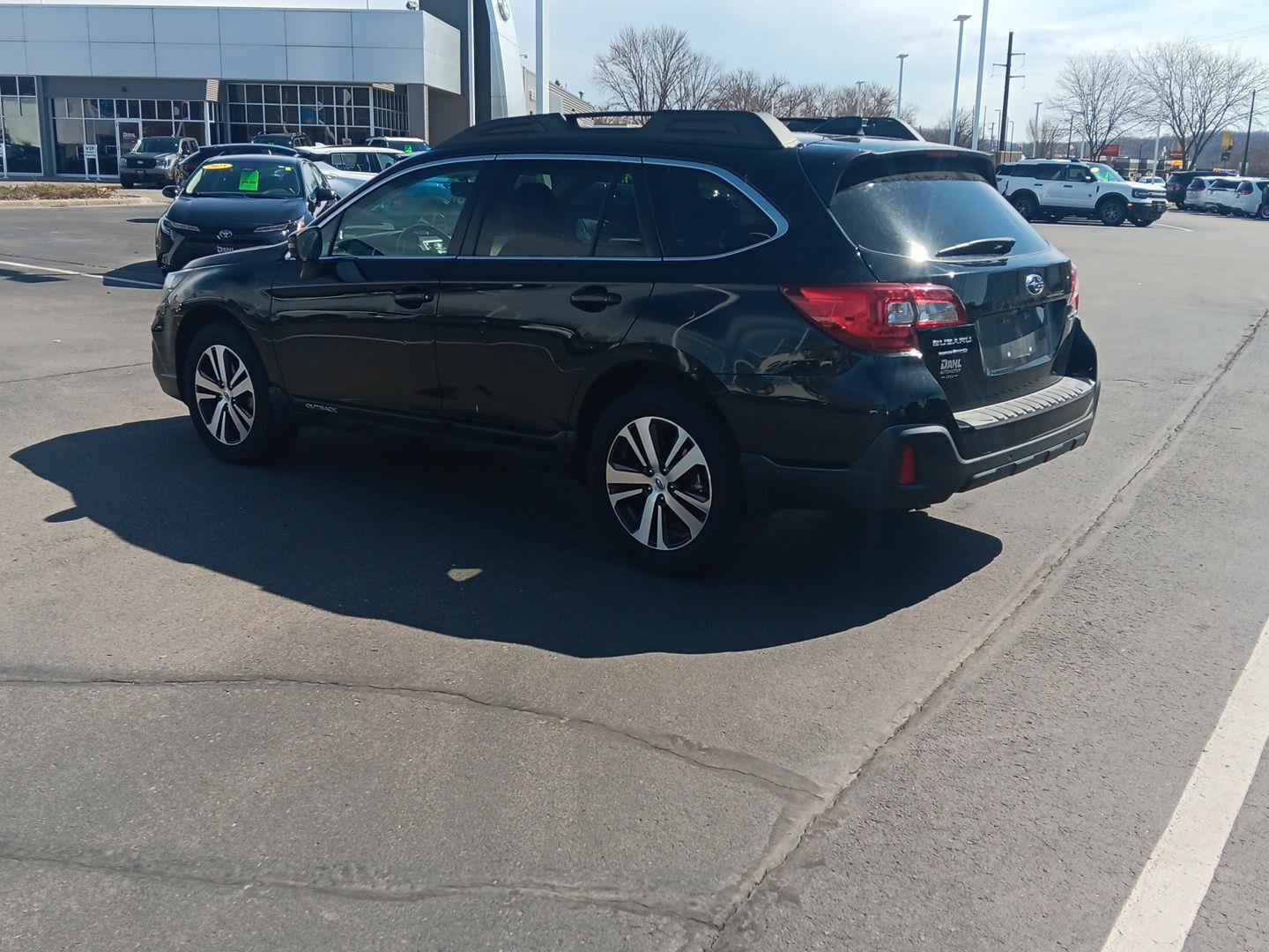 Used 2019 Subaru Outback 2.5i Limited w/ Popular Package #2 image 7