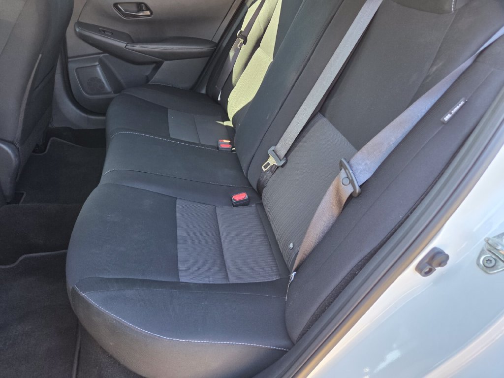 Used 2024 Nissan Sentra SV FWD image 23