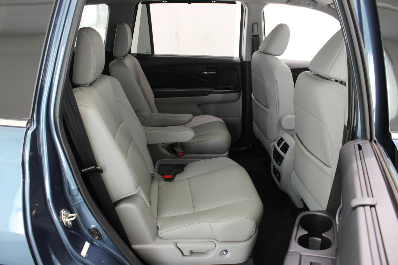 Used 2016 Honda Pilot Elite image 46