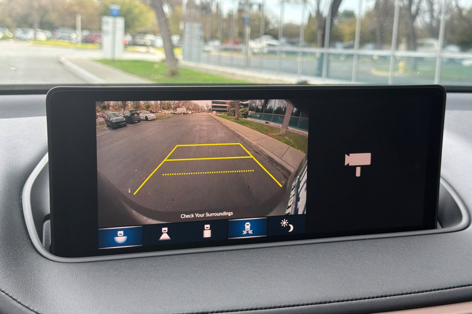 Used 2022 Acura MDX SH-AWD w/ Technology Package image 27