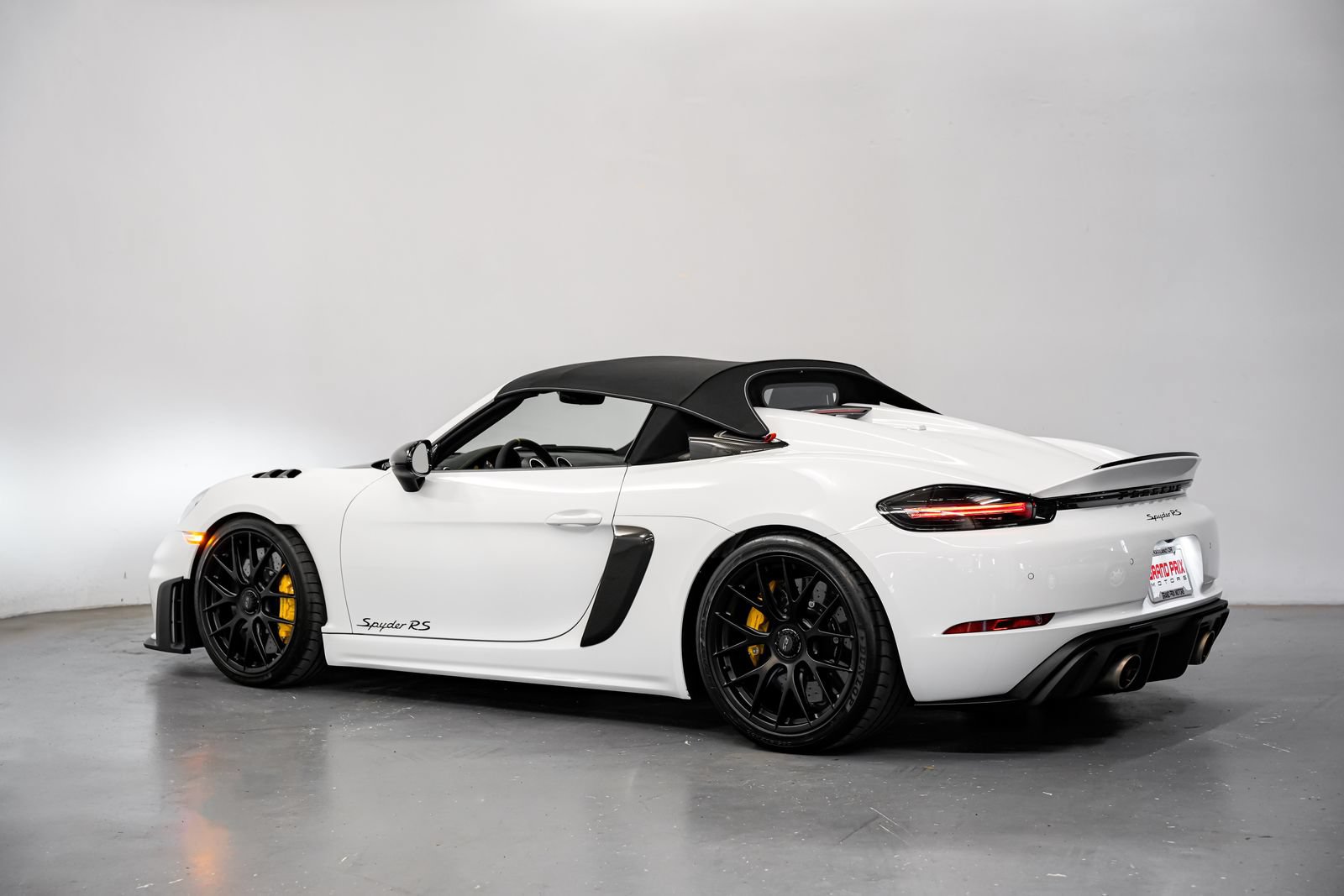 Used 2024 Porsche 718 Boxster Spyder RS RWD image 8