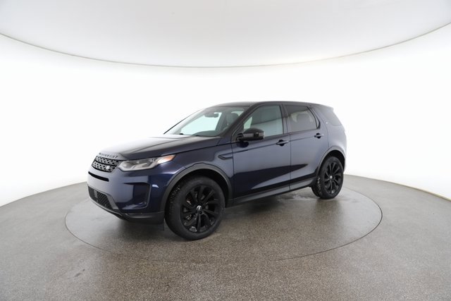 Used 2023 Land Rover Discovery Sport SE image 3
