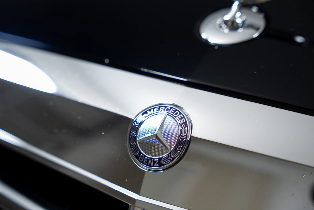 Used 2012 Mercedes-Benz S 550 image 18