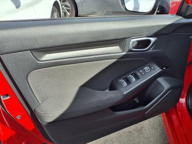 Used 2025 Honda Civic Sport image 9