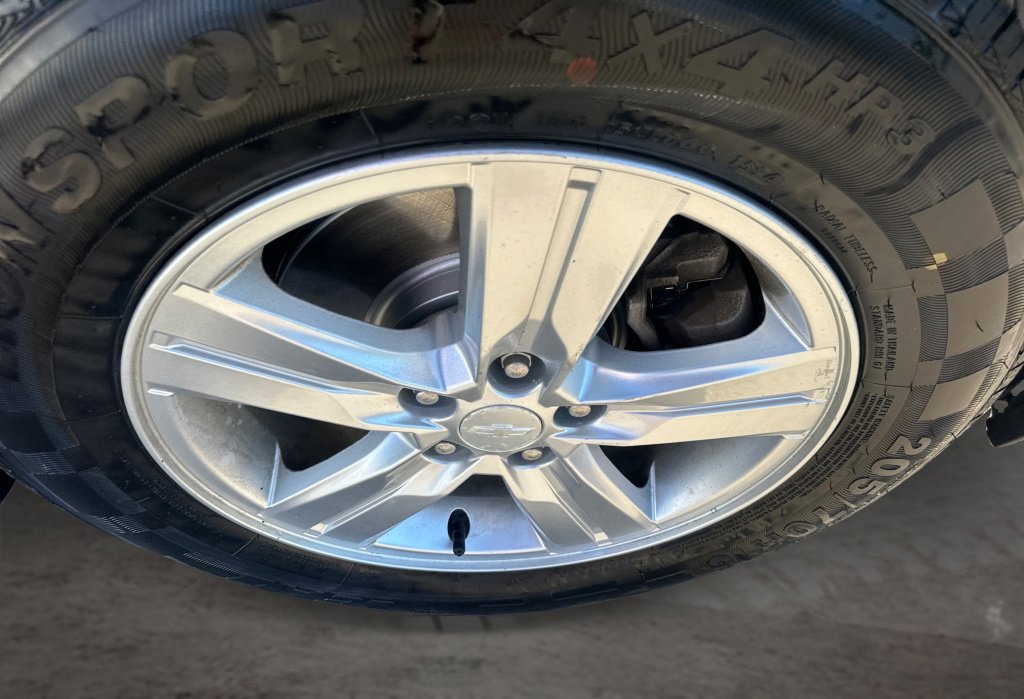 Used 2019 Chevrolet Trax LS w/ LPO, Protection Package FWD image 17