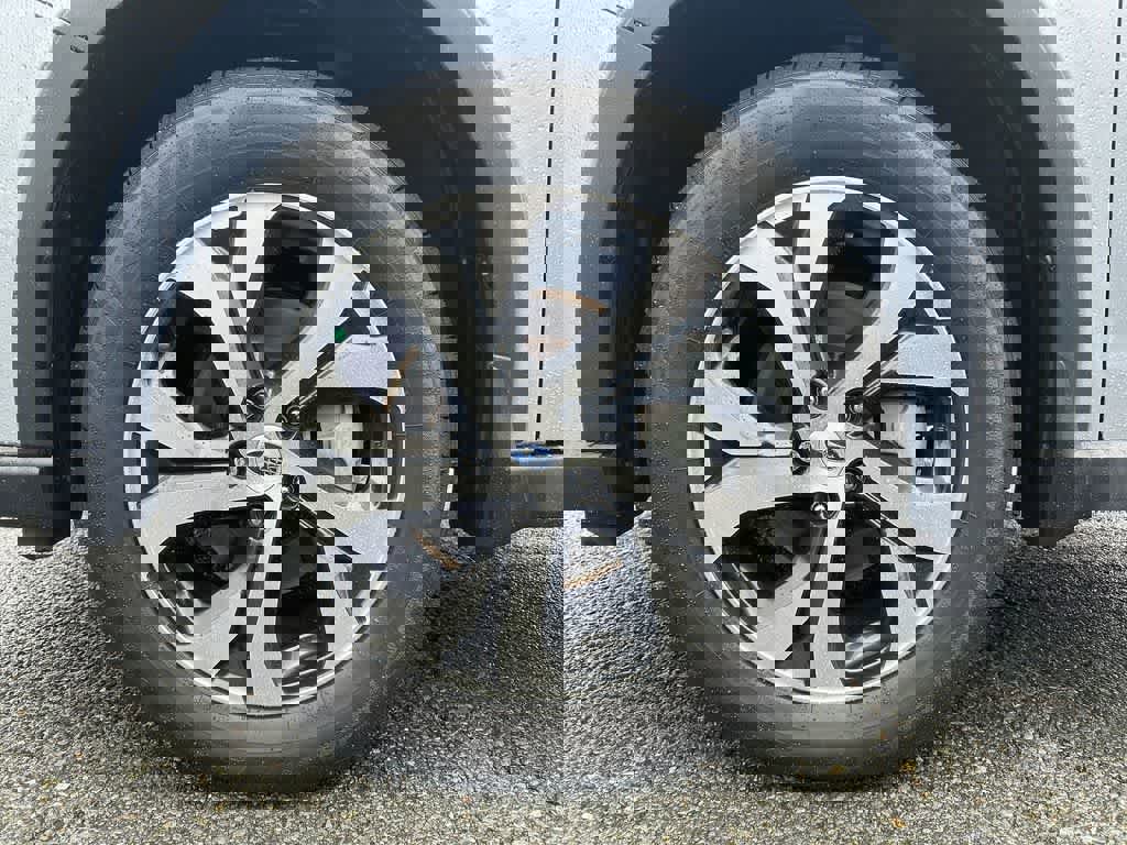 Used 2020 Subaru Outback Limited w/ Tech Package 2 image 8