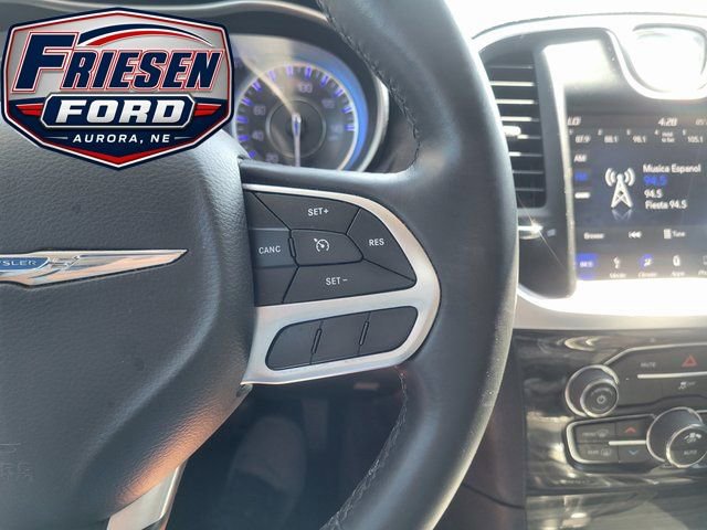 Used 2018 Chrysler 300 Touring w/ Sport Appearance Package RWD image 12