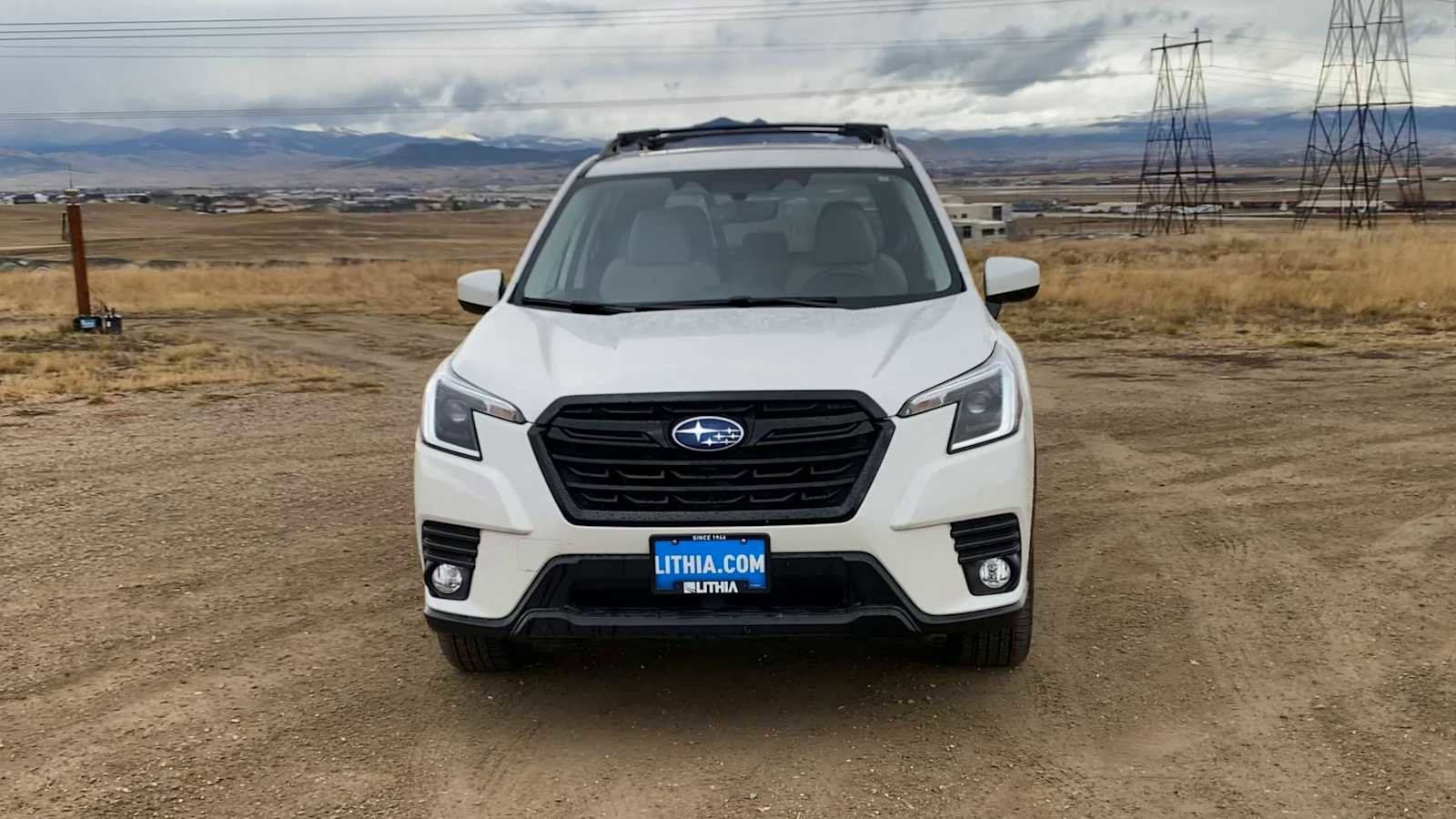 Used 2023 Subaru Forester Premium image 3