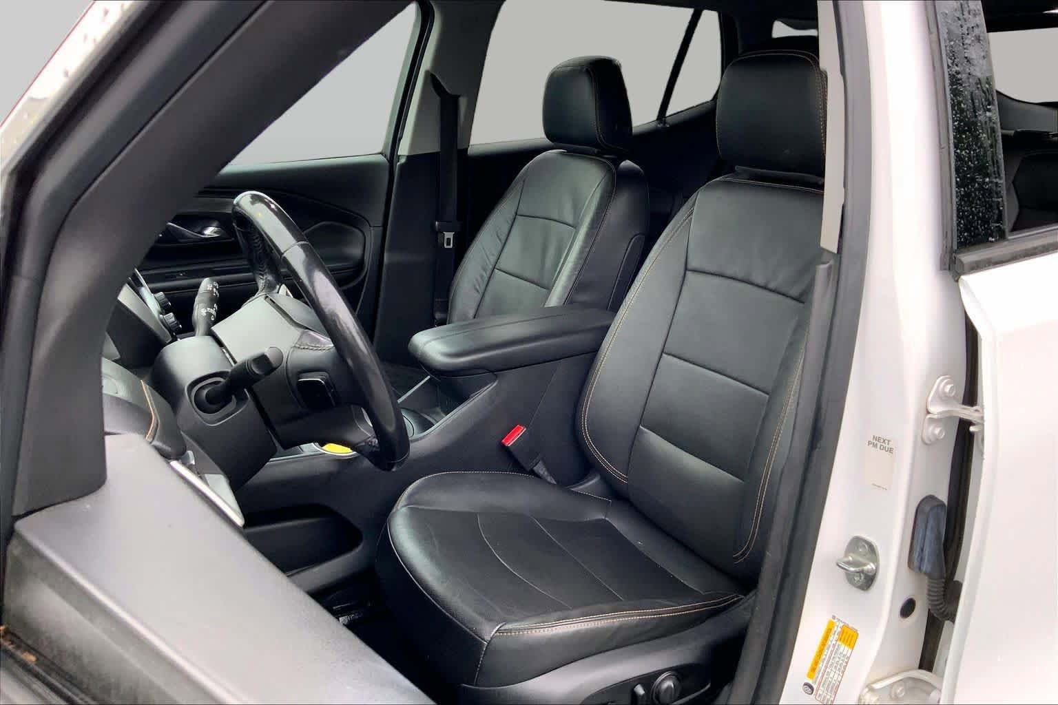 Used 2020 GMC Terrain SLT FWD image 8