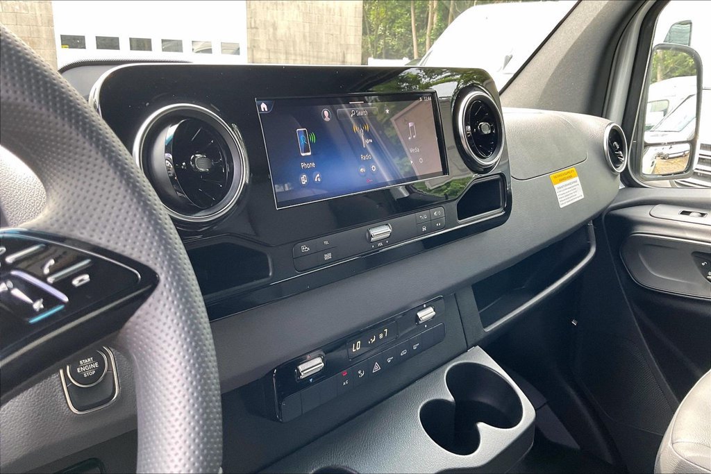 New 2026 Mercedes-Benz Sprinter 2500 image 7