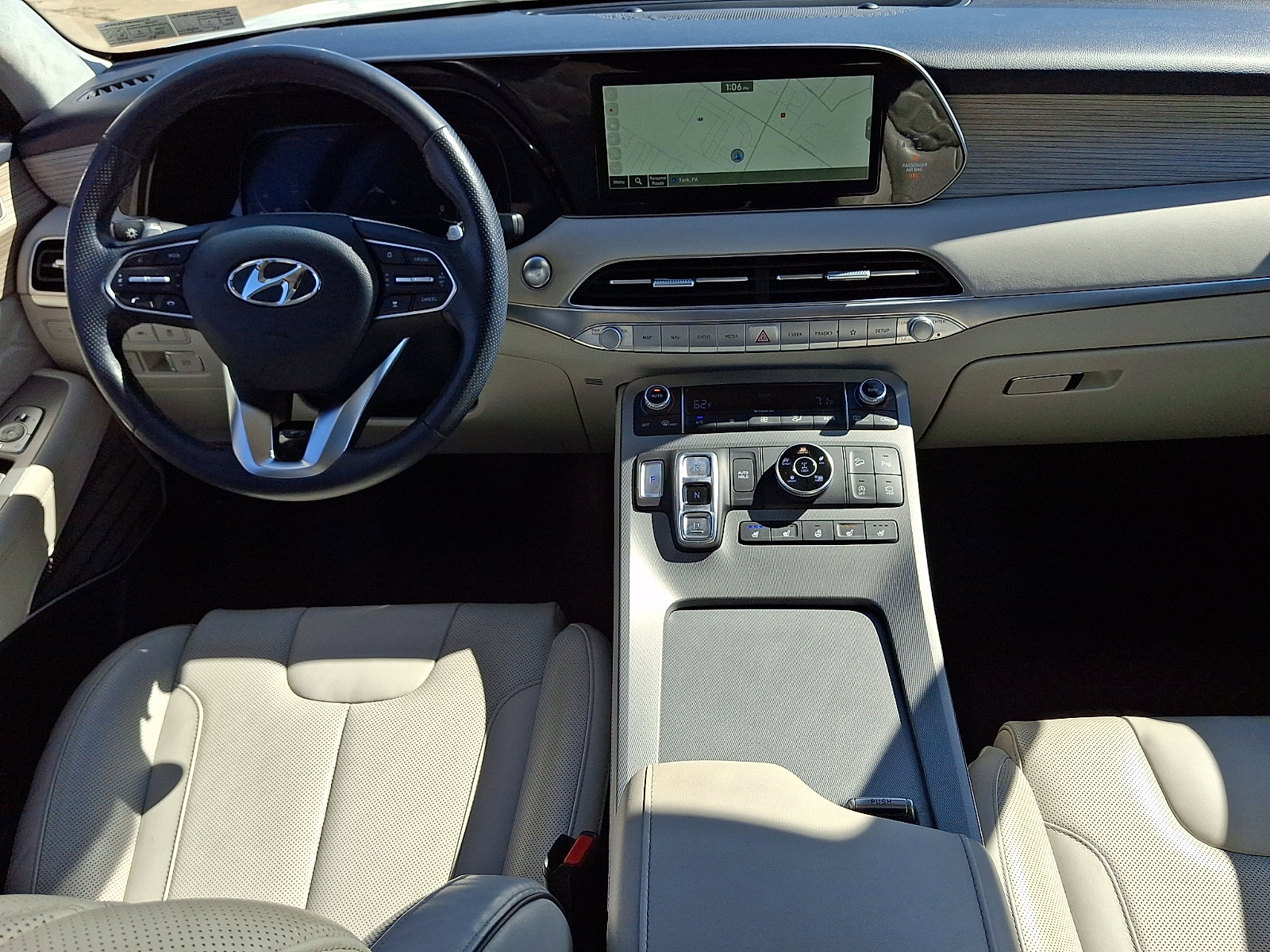 Used 2022 Hyundai Palisade Calligraphy image 15