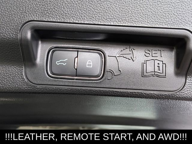 Used 2024 Ford Explorer XLT w/ Equipment Group 202A image 22