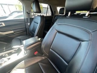 Used 2023 Ford Explorer XLT w/ Equipment Group 202A image 13