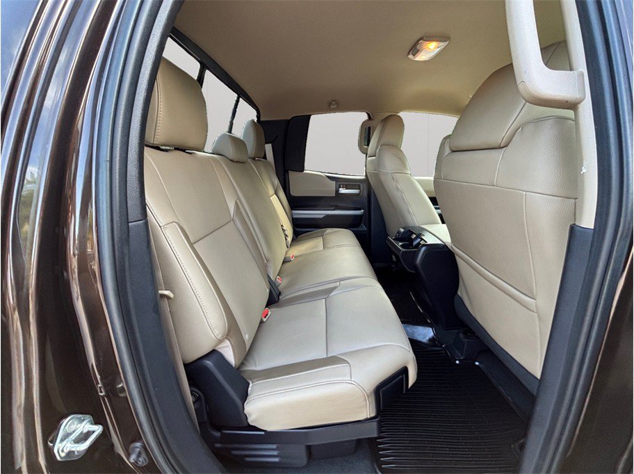 Used 2019 Toyota Tundra Limited w/ Limited Premium Package AWD/4WD image 39
