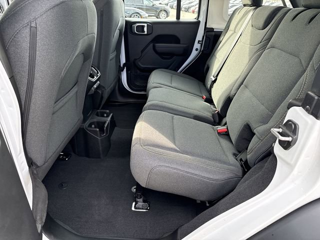 Used 2025 Jeep Wrangler Sport image 16