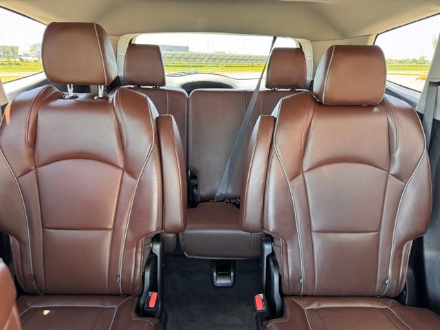 Used 2021 Buick Enclave Avenir w/ Avenir Technology Package AWD/4WD image 24