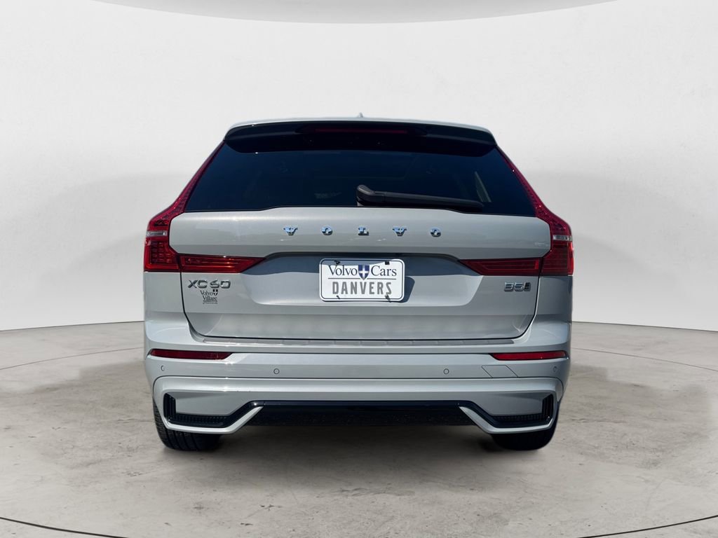 Certified 2024 Volvo XC60 B5 Plus w/ Protection Package Premier AWD/4WD image 5