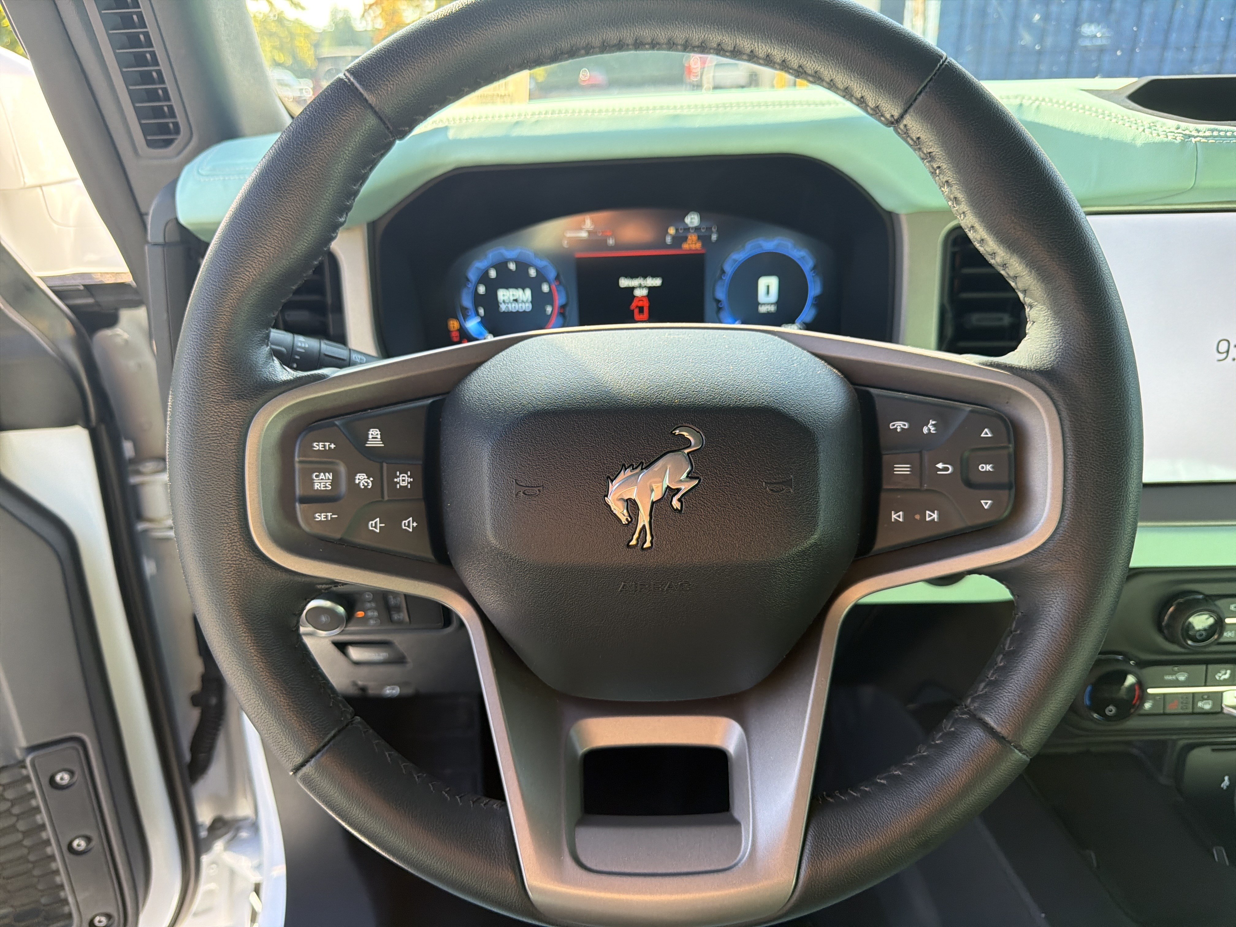 Used 2026 Ford Bronco Outer Banks AWD/4WD image 11