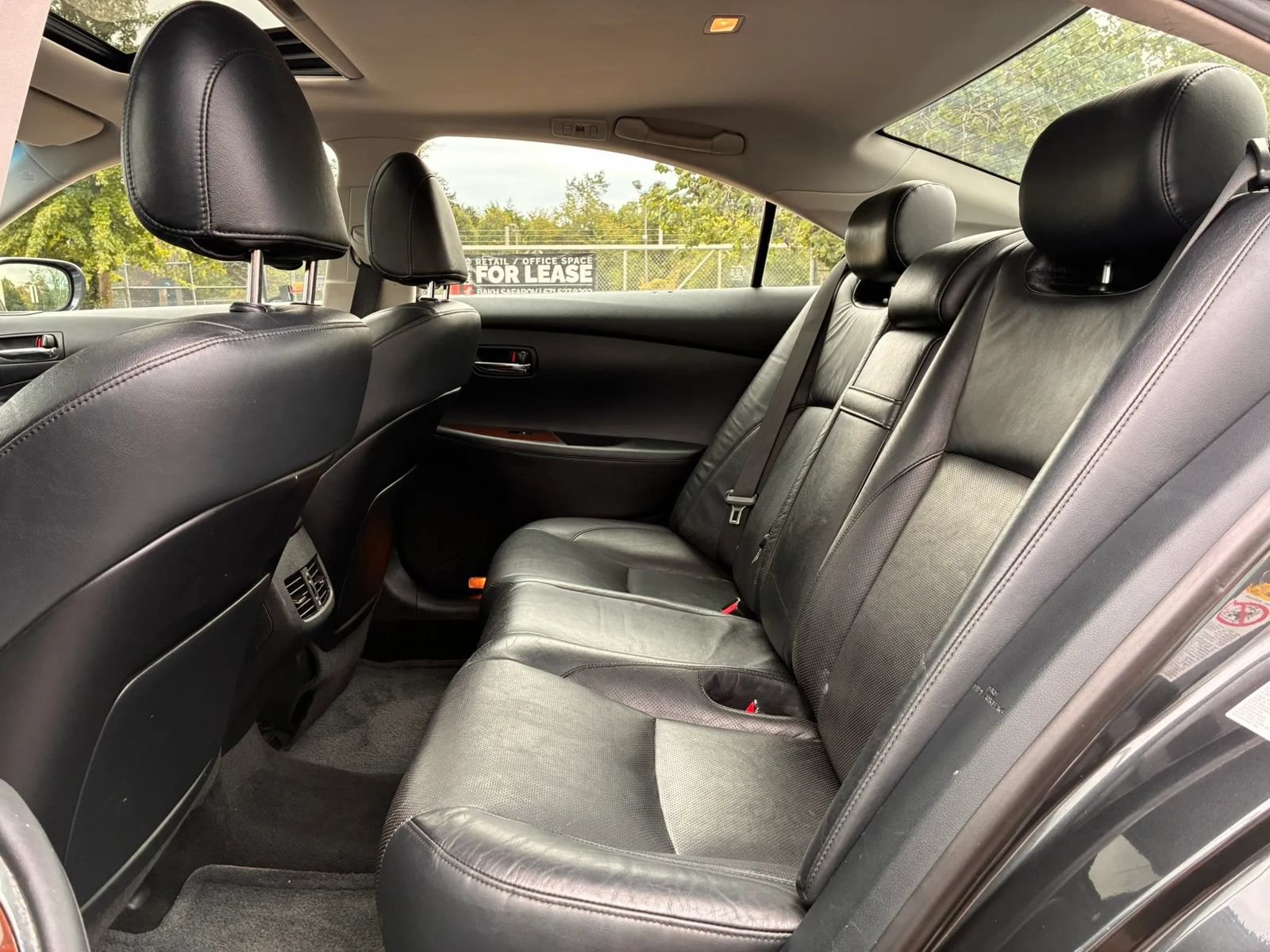 Used 2010 Lexus ES 350 FWD image 33