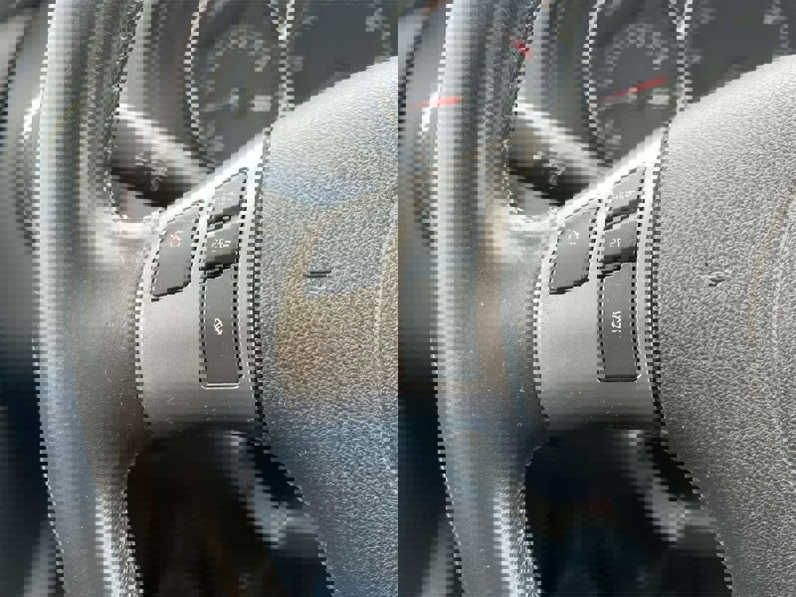 Used 2009 Pontiac G6 Sedan w/ Sun And Sound Package image 23