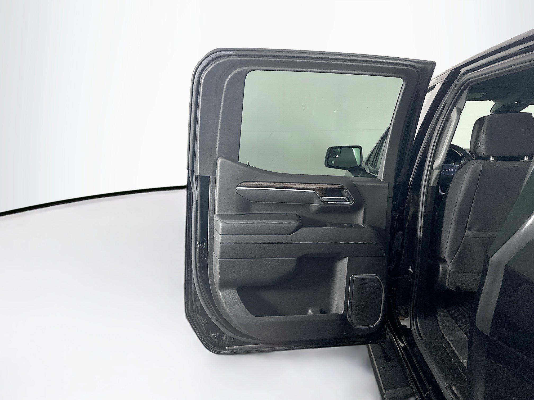 Used 2023 GMC Sierra 1500 Elevation AWD/4WD image 25