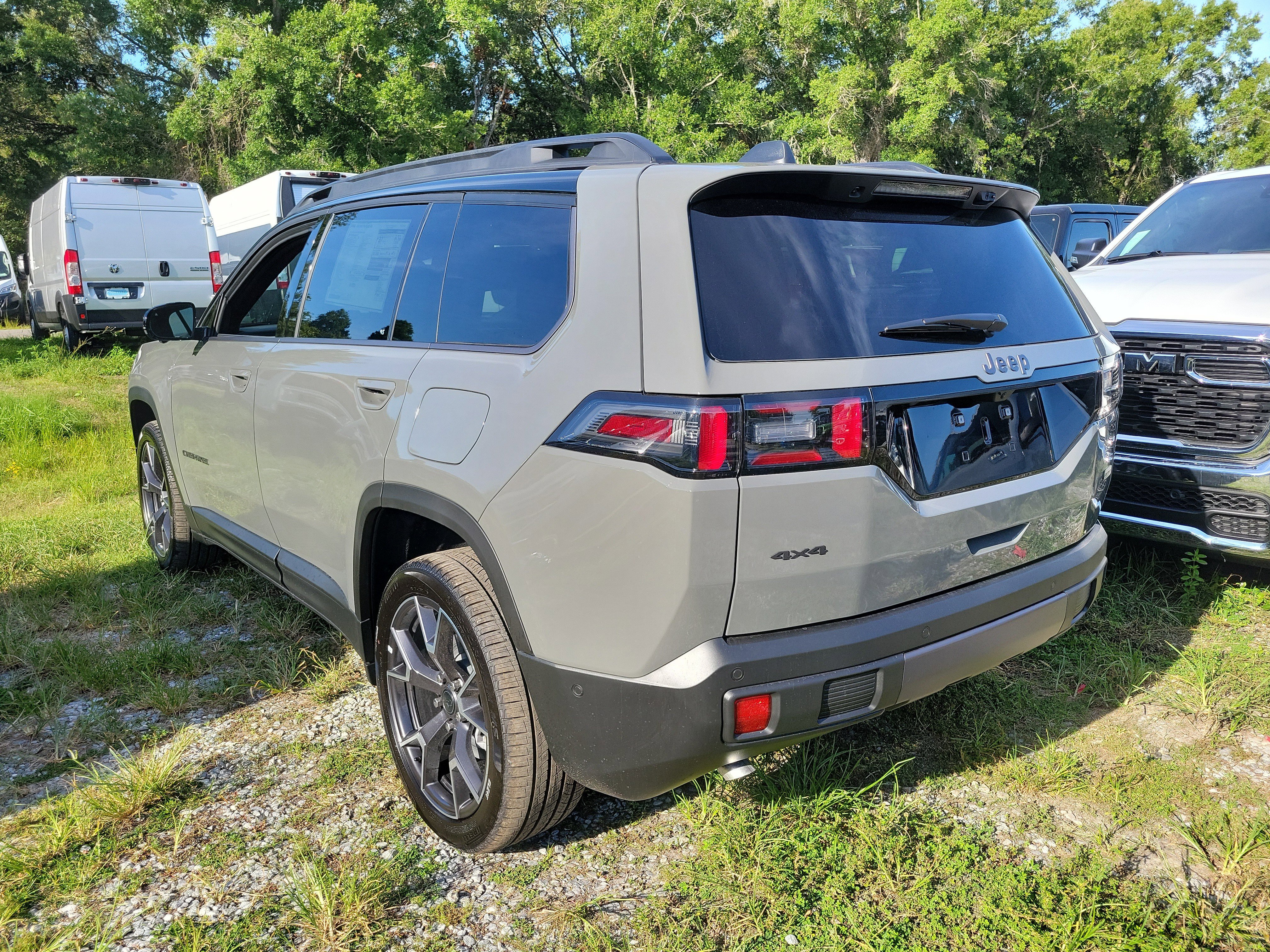 New 2026 Jeep Cherokee Overland AWD/4WD image 2