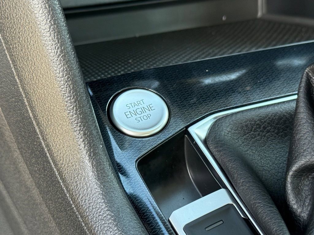 New 2026 Volkswagen Taos S image 18