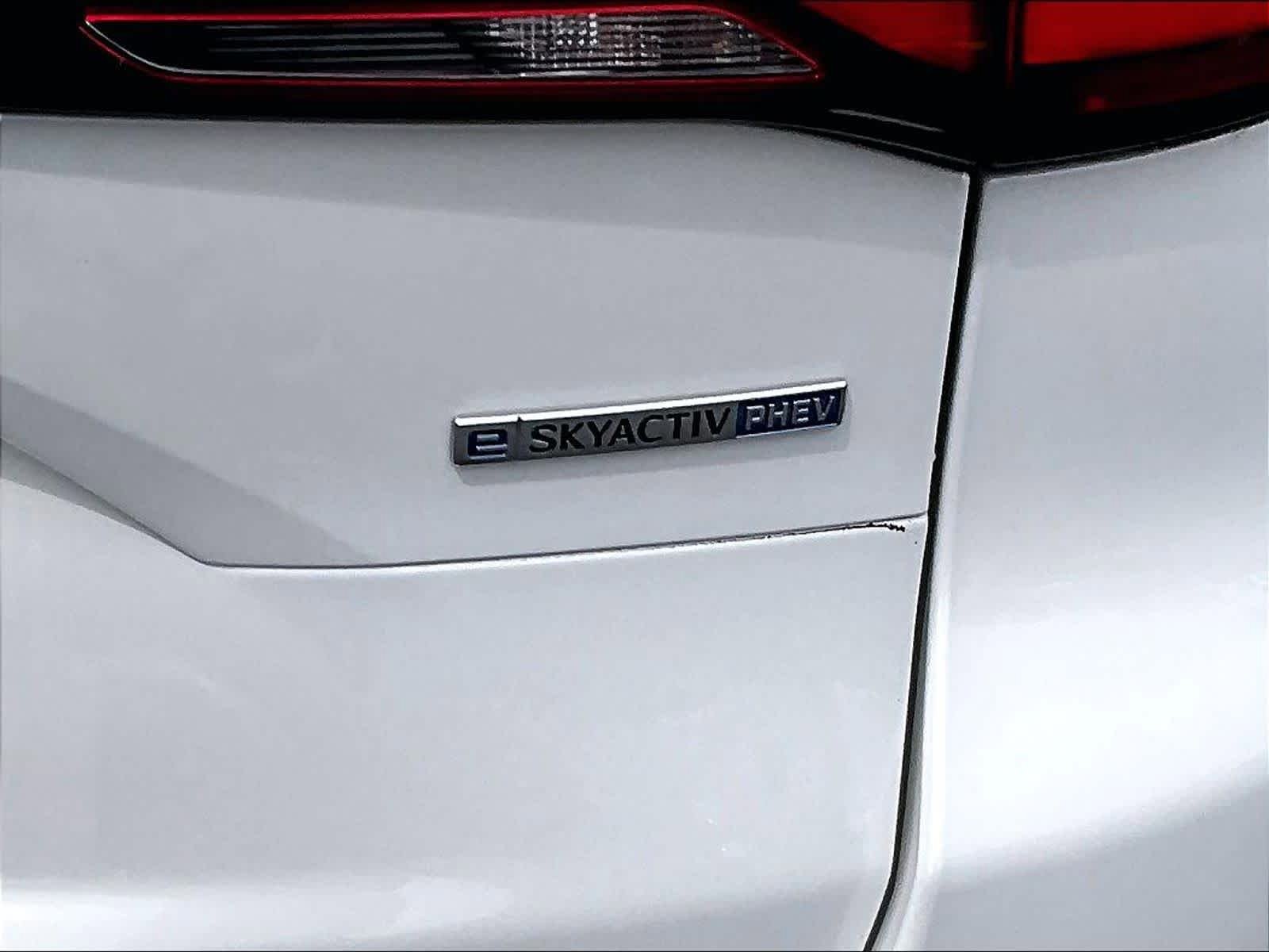 Used 2024 MAZDA CX-90 Plug-In Hybrid w/ Preferred image 30