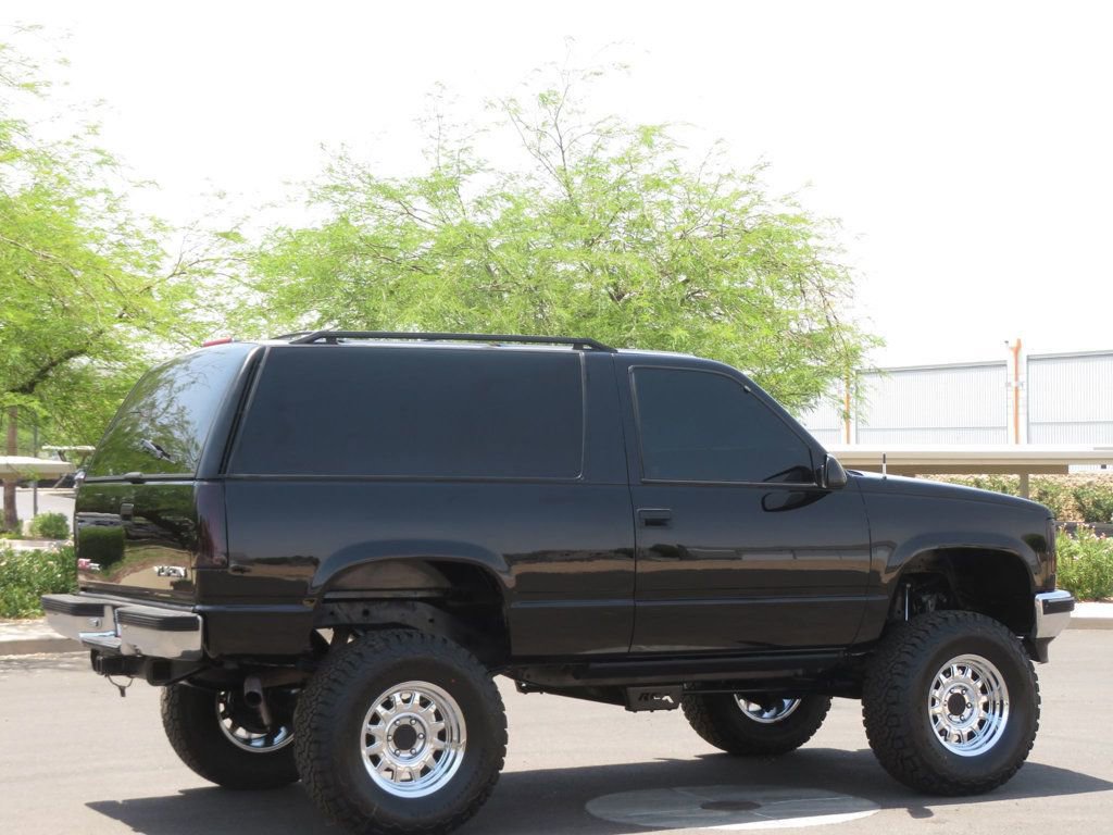Used 1997 GMC Yukon 4WD 2-Door w/ Marketing Opt Pkg 2 image 6