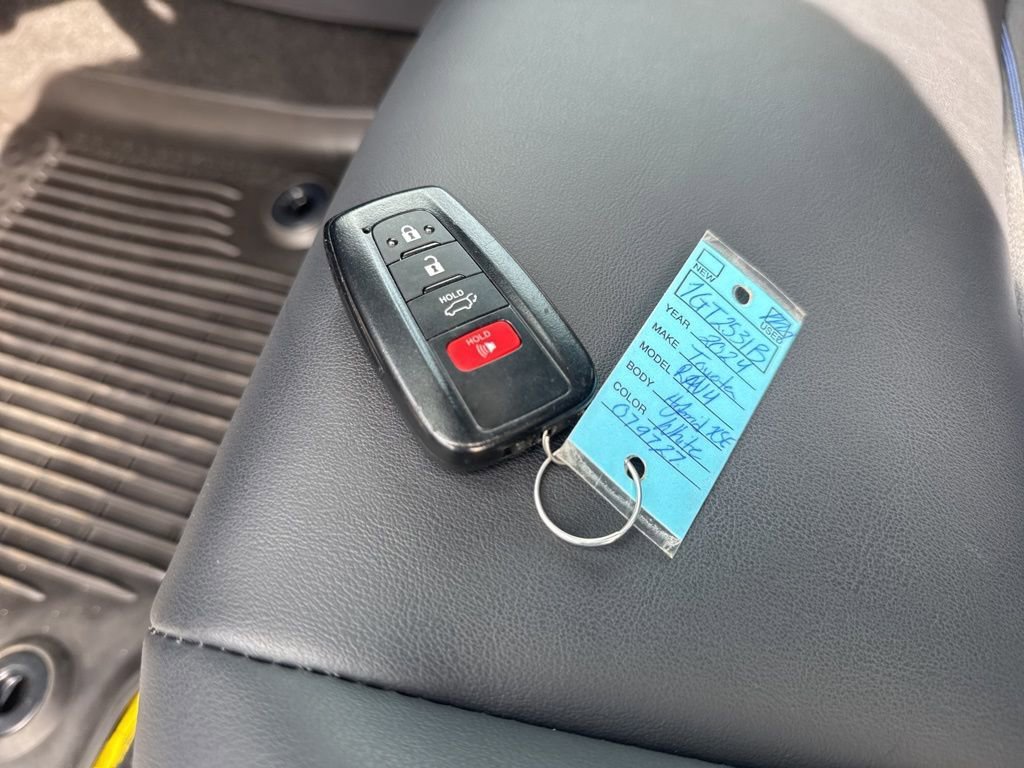 Used 2024 Toyota RAV4 XSE image 37