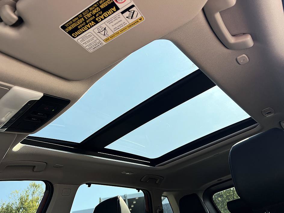 Certified 2023 Nissan Rogue SV w/ SV Premium B Package FWD image 19