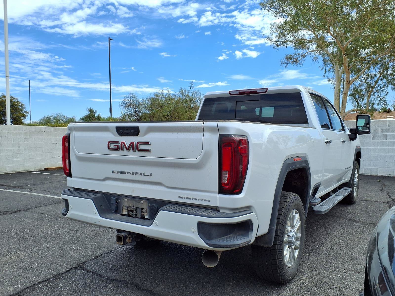 Used 2023 GMC Sierra 2500 Denali AWD/4WD image 5
