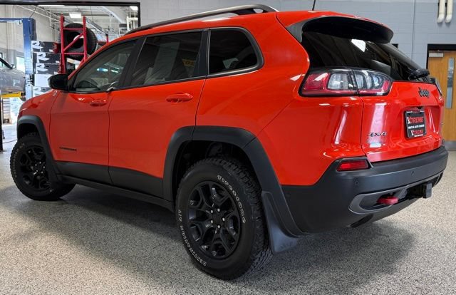Used 2021 Jeep Cherokee Trailhawk AWD/4WD image 4