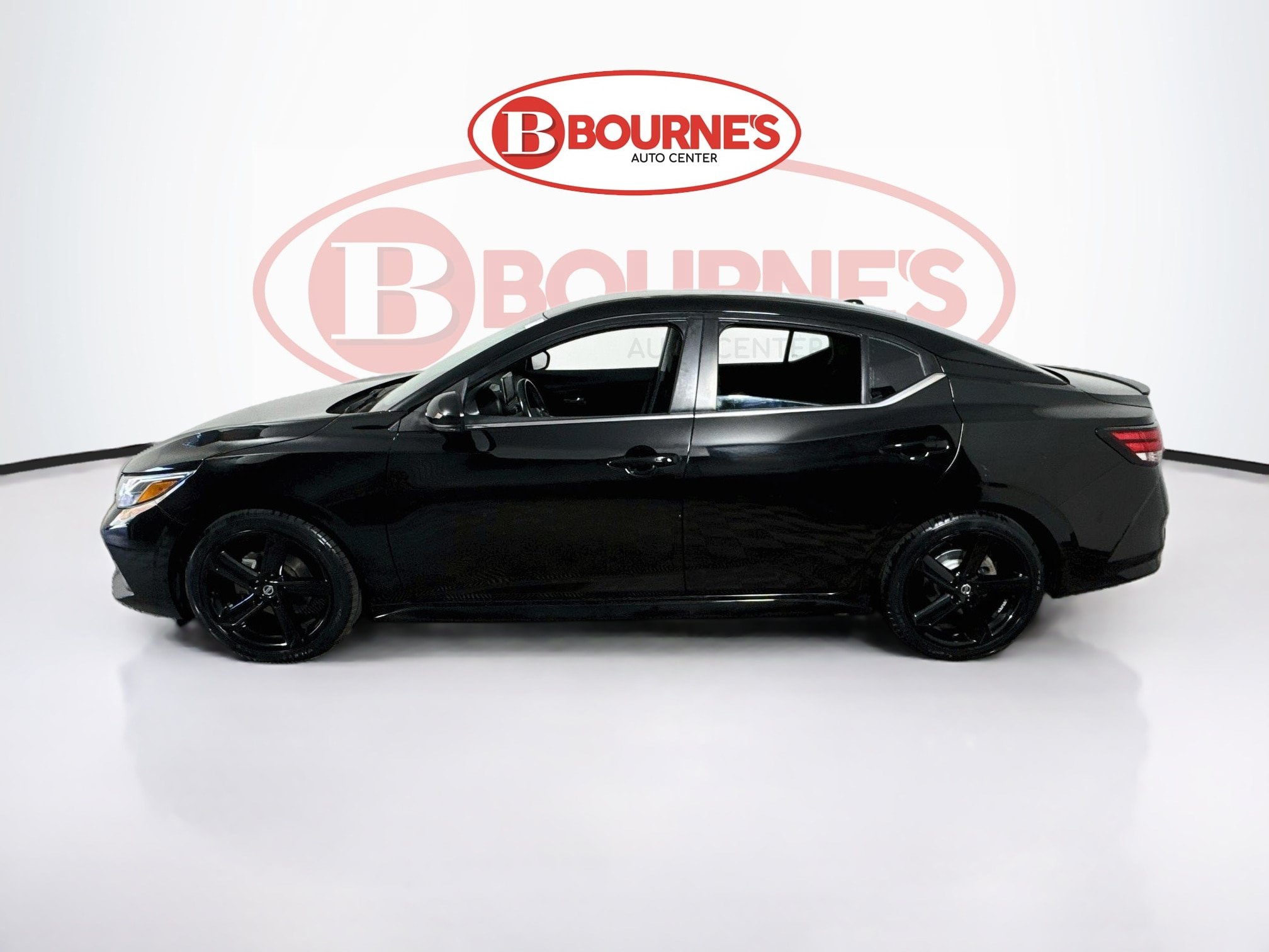 Used 2022 Nissan Sentra SR w/ Trunk Package FWD image 6